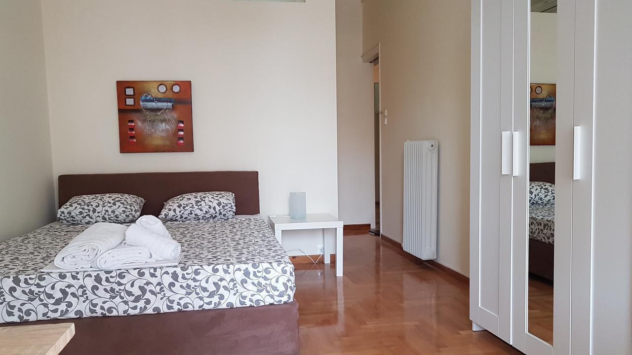 Menta Errathens Apartment - Athens Center, 5 Bd, 2 Bath Exterior photo